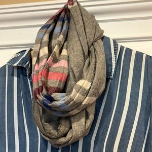 soft infinity scarf